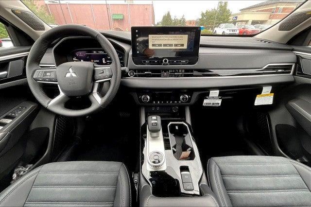 new 2025 Mitsubishi Outlander car, priced at $42,745