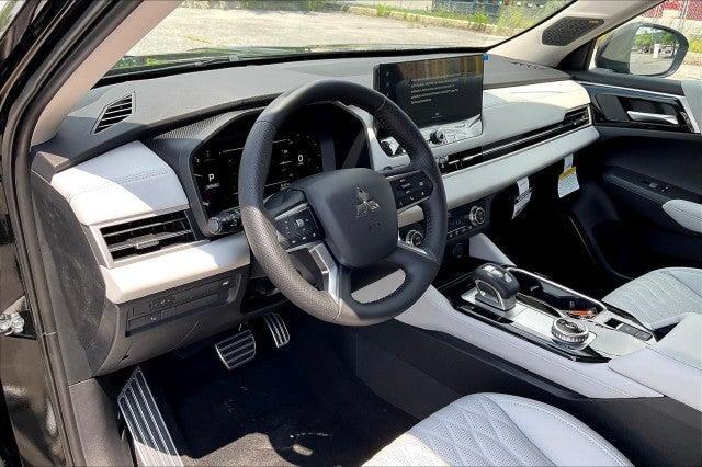 new 2025 Mitsubishi Outlander car, priced at $47,590