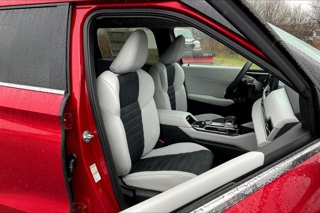 new 2025 Mitsubishi Outlander car, priced at $40,465
