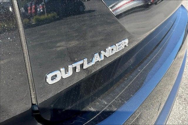 new 2025 Mitsubishi Outlander car, priced at $42,900