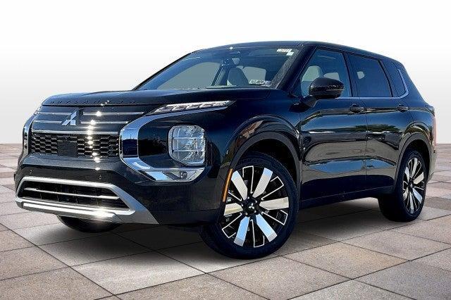 new 2025 Mitsubishi Outlander car, priced at $42,900