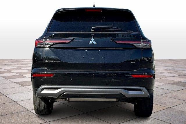 new 2025 Mitsubishi Outlander car, priced at $42,900