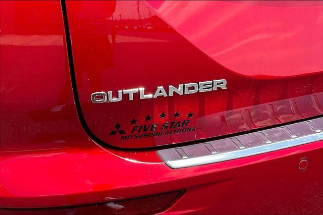 used 2023 Mitsubishi Outlander car, priced at $32,998