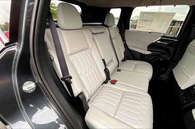 new 2025 Mitsubishi Outlander car, priced at $42,950