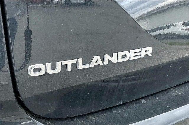 new 2025 Mitsubishi Outlander car, priced at $38,285