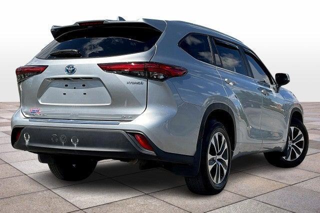 used 2023 Toyota Highlander Hybrid car, priced at $38,475