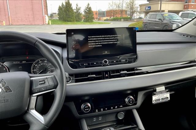 new 2025 Mitsubishi Outlander car, priced at $32,183
