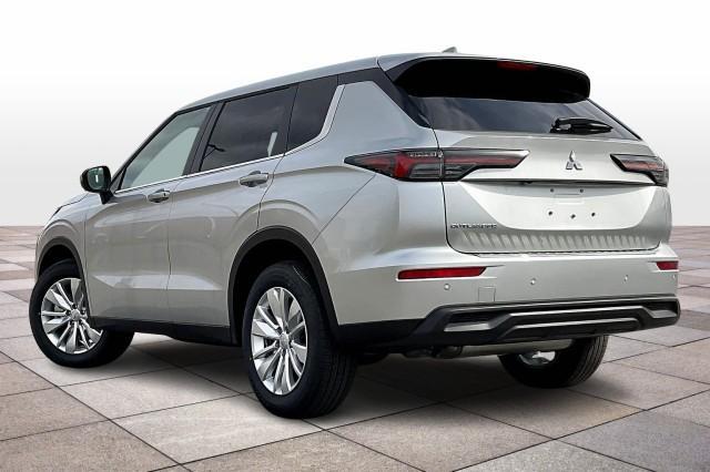 new 2025 Mitsubishi Outlander car, priced at $32,183