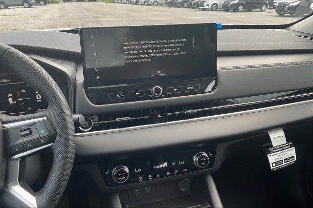 new 2025 Mitsubishi Outlander car, priced at $41,375