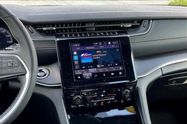 used 2024 Jeep Grand Cherokee car, priced at $29,675