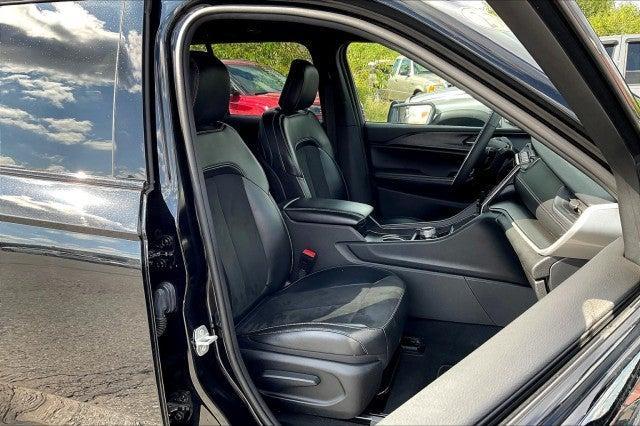 used 2024 Jeep Grand Cherokee car, priced at $29,675