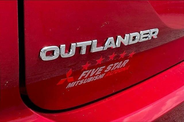 new 2025 Mitsubishi Outlander car, priced at $42,810