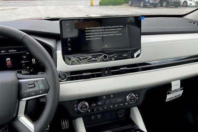 new 2025 Mitsubishi Outlander car, priced at $46,055