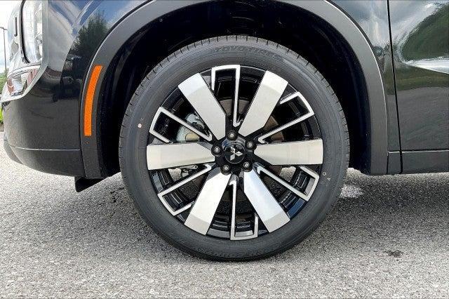 new 2025 Mitsubishi Outlander car, priced at $46,055