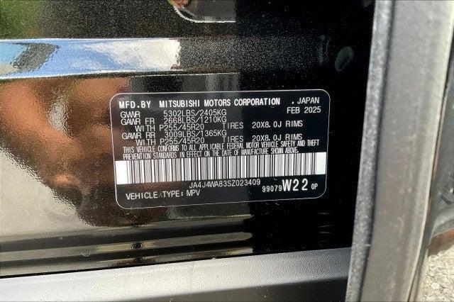 new 2025 Mitsubishi Outlander car, priced at $46,055