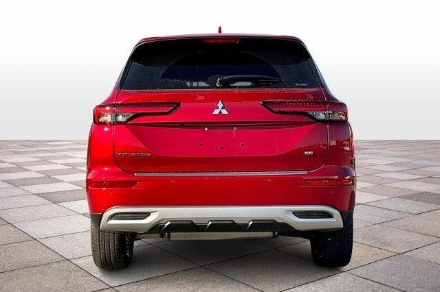 new 2024 Mitsubishi Outlander car, priced at $36,715