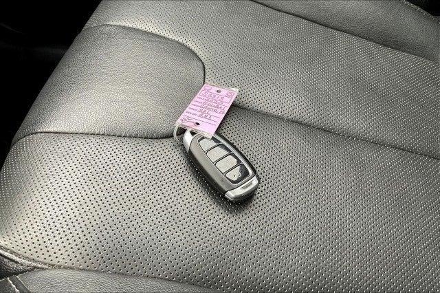 used 2020 Hyundai Santa Fe car, priced at $24,480