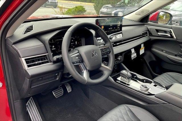 new 2025 Mitsubishi Outlander car, priced at $43,545