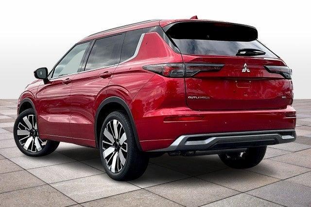 new 2025 Mitsubishi Outlander car, priced at $43,545