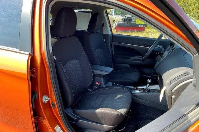 new 2025 Mitsubishi Outlander Sport car, priced at $29,275