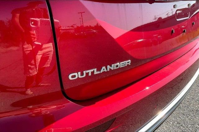 new 2025 Mitsubishi Outlander car, priced at $42,660