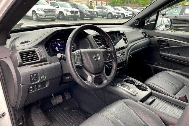 used 2022 Honda Passport car, priced at $32,495