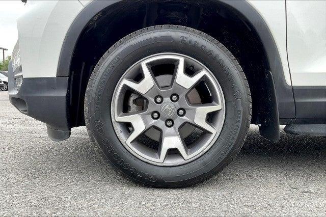 used 2022 Honda Passport car, priced at $32,495