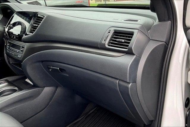 used 2022 Honda Passport car, priced at $32,495