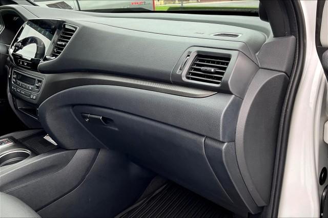 used 2022 Honda Passport car, priced at $33,990