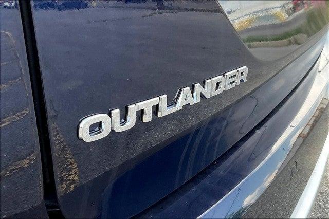 new 2025 Mitsubishi Outlander PHEV car, priced at $46,885