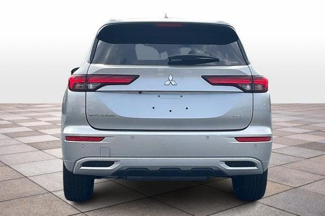 new 2024 Mitsubishi Outlander car, priced at $39,950