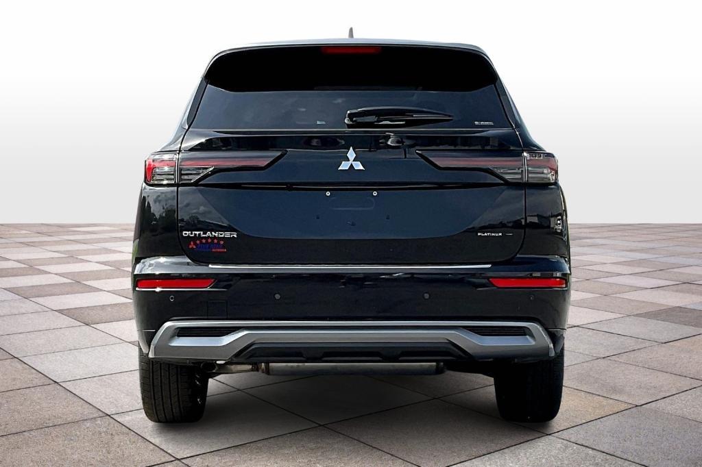 new 2025 Mitsubishi Outlander car, priced at $45,155