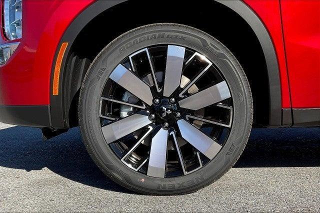 new 2025 Mitsubishi Outlander car, priced at $38,560