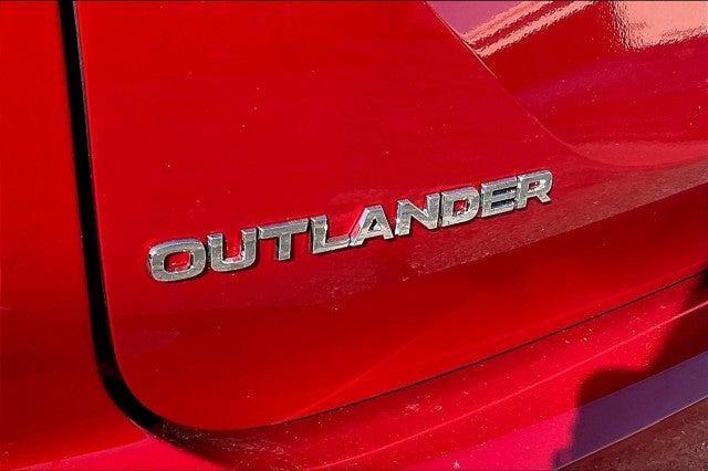 new 2025 Mitsubishi Outlander car, priced at $38,560
