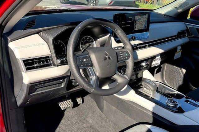 new 2025 Mitsubishi Outlander car, priced at $38,560