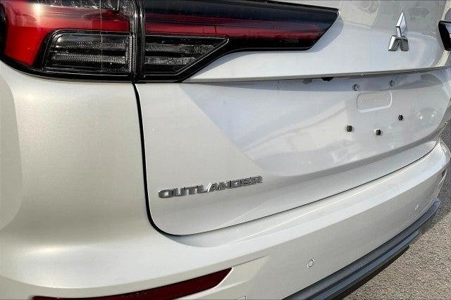 new 2025 Mitsubishi Outlander car, priced at $41,425