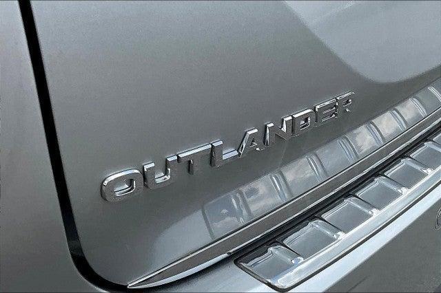 new 2025 Mitsubishi Outlander car, priced at $42,880