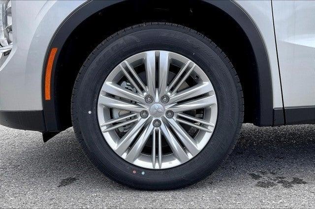 new 2025 Mitsubishi Outlander car, priced at $43,280