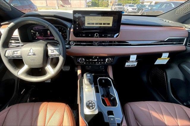 new 2025 Mitsubishi Outlander car, priced at $47,625