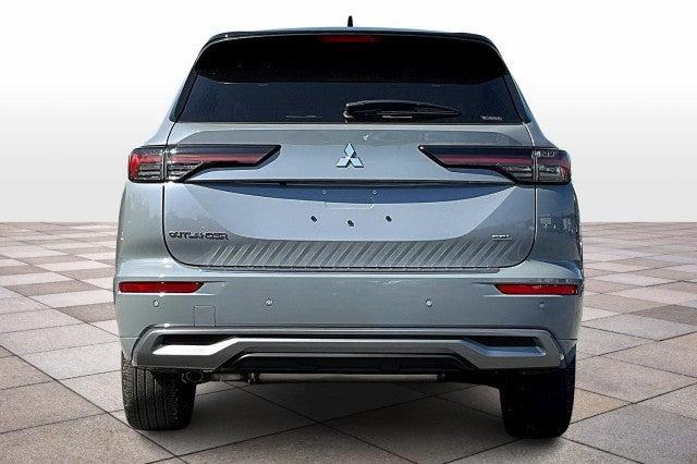 new 2025 Mitsubishi Outlander car, priced at $47,625