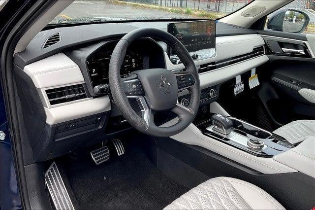 new 2025 Mitsubishi Outlander car, priced at $42,860