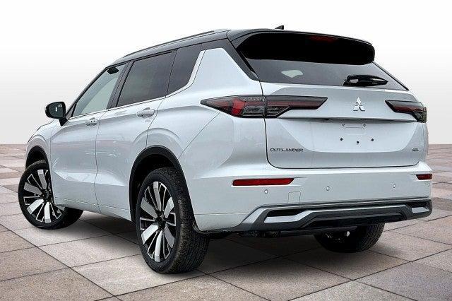 new 2025 Mitsubishi Outlander car, priced at $47,980