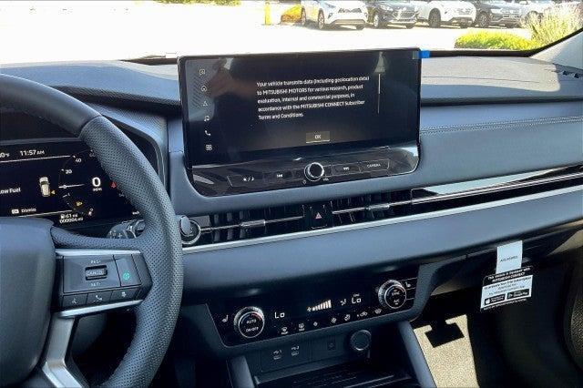 new 2025 Mitsubishi Outlander car, priced at $42,419