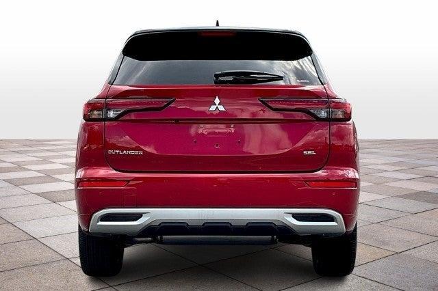 new 2024 Mitsubishi Outlander car, priced at $42,845