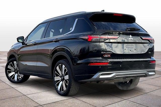 used 2025 Mitsubishi Outlander car, priced at $32,990