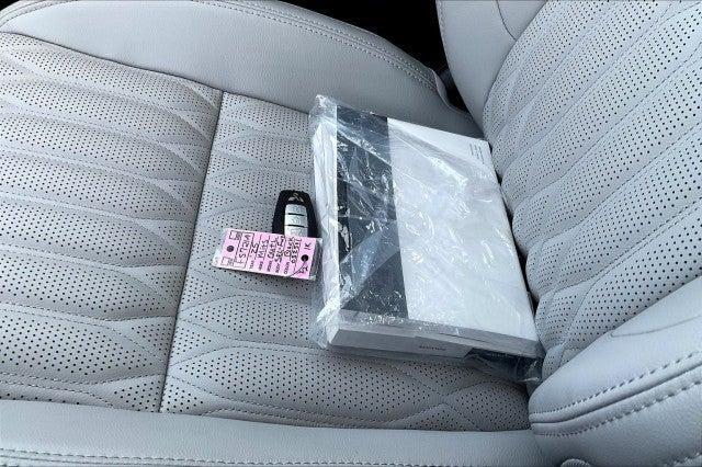 used 2025 Mitsubishi Outlander car, priced at $32,990