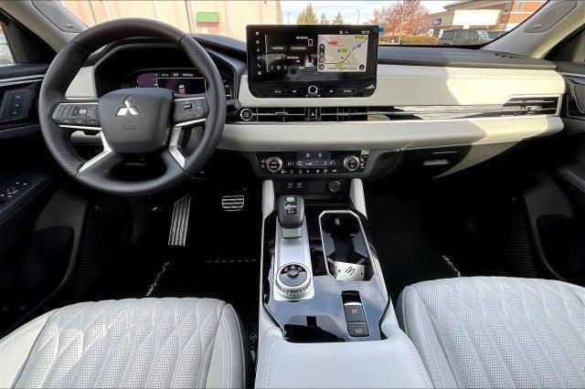 used 2025 Mitsubishi Outlander car, priced at $32,990