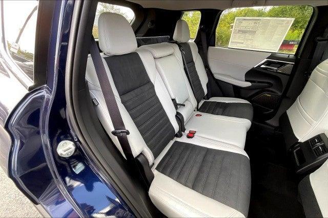 new 2025 Mitsubishi Outlander car, priced at $42,150