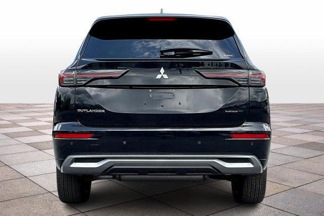 new 2025 Mitsubishi Outlander car, priced at $45,955