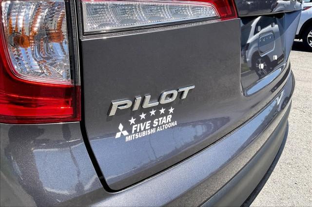 used 2022 Honda Pilot car, priced at $34,990